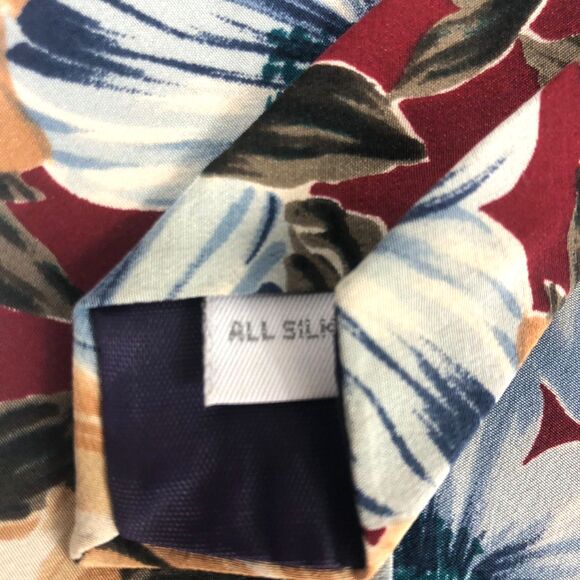 Pierre Cardin All Silk Floral Tie Maroon Blue Gold Tan Flower Print Made in USA - Picture 5 of 6